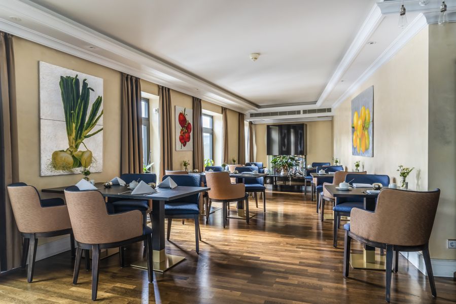 Blick in unser Restaurant Moritz mit neuer Bestuhlung 2019